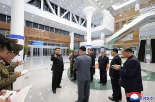 金正恩氏、病院建設で幹部批判　完工に遅れ、経済的損失も