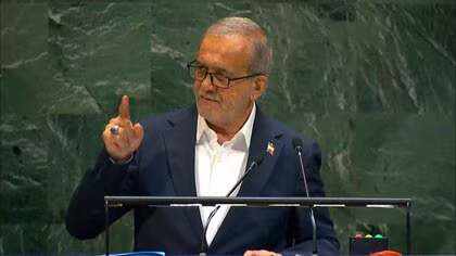 イラン大統領が国連総会で演説「決して核兵器を求めていない、今後も求めない」　制裁の再発動を控え
