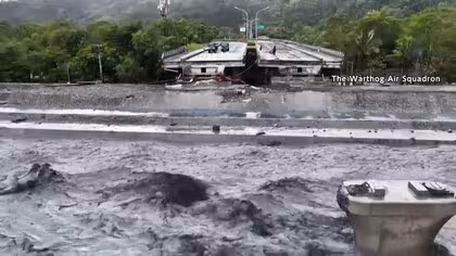 台湾で洪水　17人死亡　台風18号が猛威ふるう