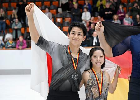 フィギュア、三浦・木原組は２位　ネーベルホルン杯のペア