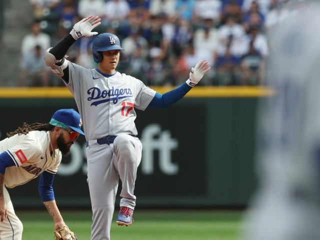 大谷翔平の第1打席は二塁打　本塁打王獲得なるか　今季最終戦