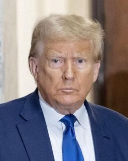 ユーチューブ、３６億円で和解　アカウント停止したトランプ氏と