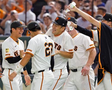 田中将大が日米通算２００勝　野茂英雄らに続き４人目