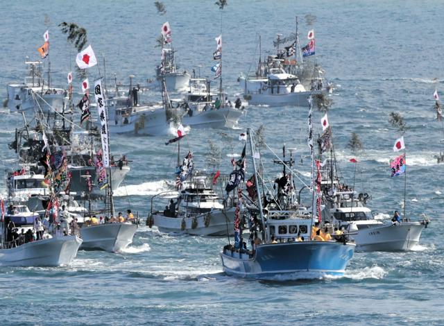三女神再会へ、漁船100隻と海上パレード　宗像大社「みあれ祭」
