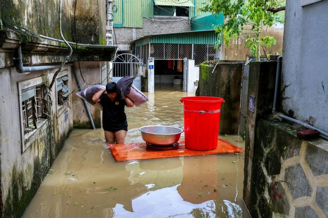 ベトナムで台風の被害拡大、29人死亡　洪水や住宅の損壊相次ぐ