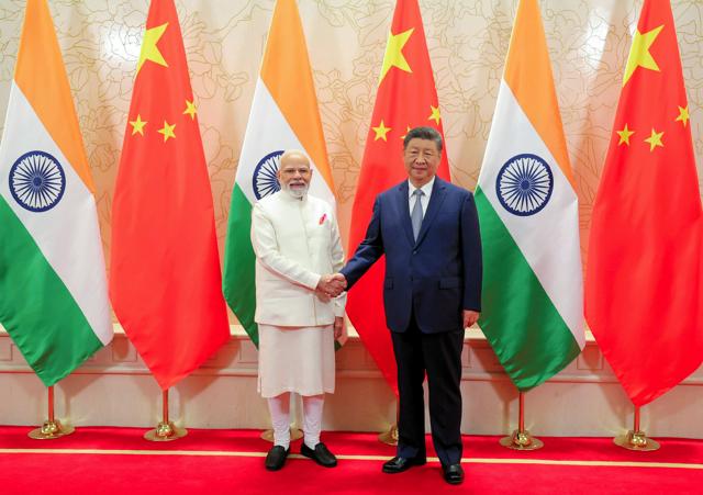 インド中国の直行便、今月中に再開　関係改善加速、米政権関税に反発