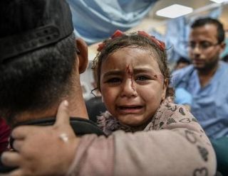 ガザで大けが４万２千人、ＷＨＯ　戦闘開始以降、４人に１人子ども