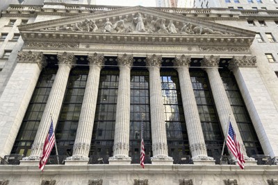 NY株、4日連続の最高値　米利下げ観測で買い注文、238ドル高