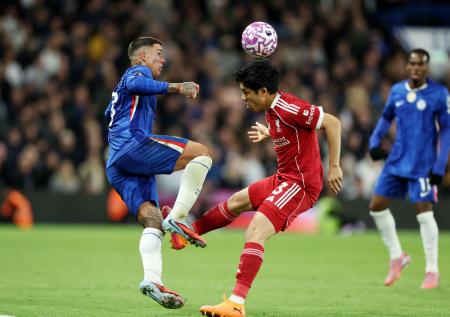 リバプール遠藤航は終盤出場　プレミアリーグ、チェルシー戦