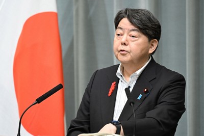 田園都市線の脱線事故　林官房長官「国交省が原因究明など指示」
