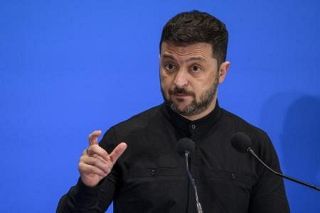 兵器国内生産２６年に５兆円　ゼレンスキー氏、開発加速