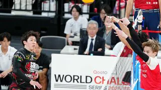 ペルージャ石川祐希ベンチスタートも世界トップのプレーにファン魅了　髙橋藍擁する日本王者サントリーに連勝【Wチャレンジシリーズ】