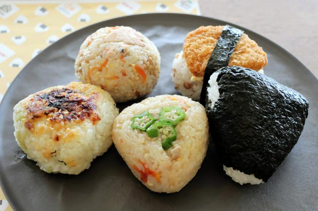 日本の子どもも支えたい「おにぎりアクション」写真投稿で給食贈る
