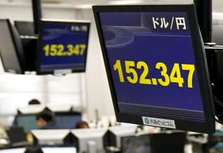 円安進行、一時152円台前半　「高市トレード」続く