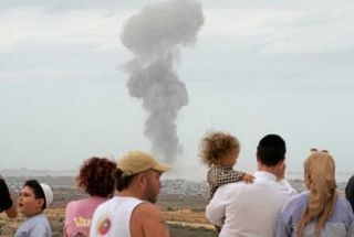 ガザ停戦合意、終結への重大局面　イスラエル軍一部撤収へ