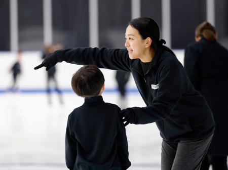 浅田真央さん「コーチ業」初公開　東京「木下ＭＡＯアカデミー」