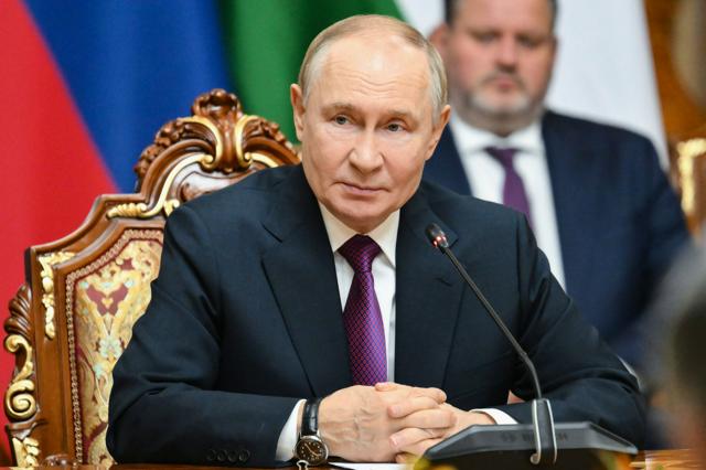プーチン氏、アゼル機墜落の責任認める　2発のミサイルの破片で損傷