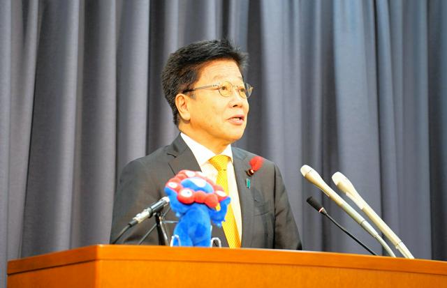 加藤財務相、進む円安に「足元で一方的、急激な動き」　市場を牽制