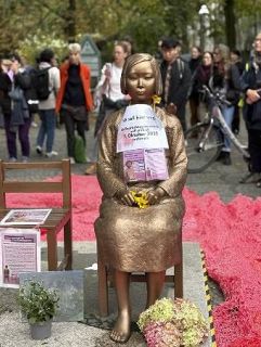 ドイツ裁判所、少女像撤去命令　首都ベルリン、韓国団体に