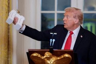 米ワシントンに「凱旋門」構想　建国２５０年記念、大統領主導