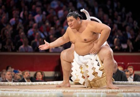 大の里、観客の視線独り占め　ロンドンで横綱の存在感