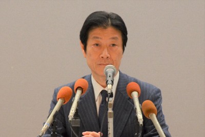 日銀副総裁「経済改善なら政策金利引き上げ」　市場動向注視の考え