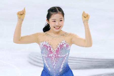 フィギュア１７歳中井が初出場Ｖ　ＧＰ開幕戦、坂本２位住吉３位
