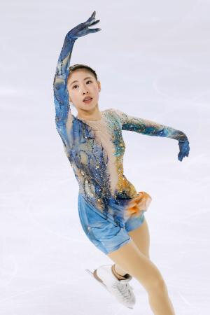 フィギュア１７歳中井が初出場Ｖ　ＧＰ開幕戦、坂本２位住吉３位