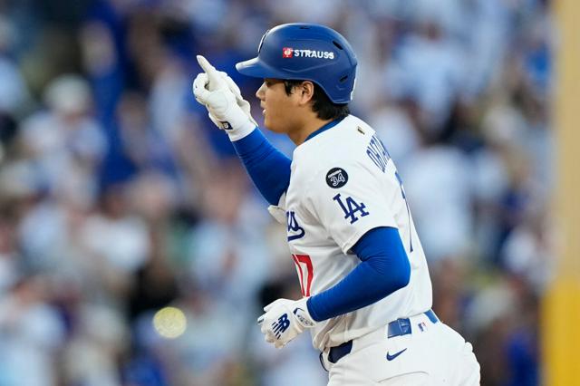 大谷翔平が先制ホームラン　二刀流の活躍でドジャースが3点リード