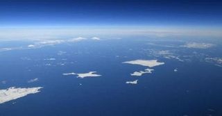 ロシアが北方領土２無人島に命名　正教司祭ちなみ、政令公開