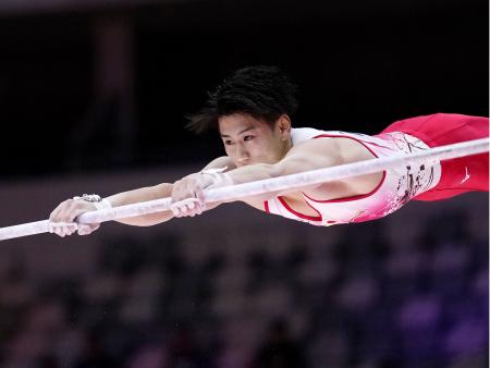 体操・橋本予選１位、岡も決勝へ　世界選手権、種目別は角皆ら