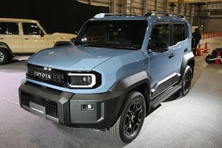 新型ランクル、小ぶりで手頃に＝「ＦＪ」、来年中ごろ発売―トヨタ