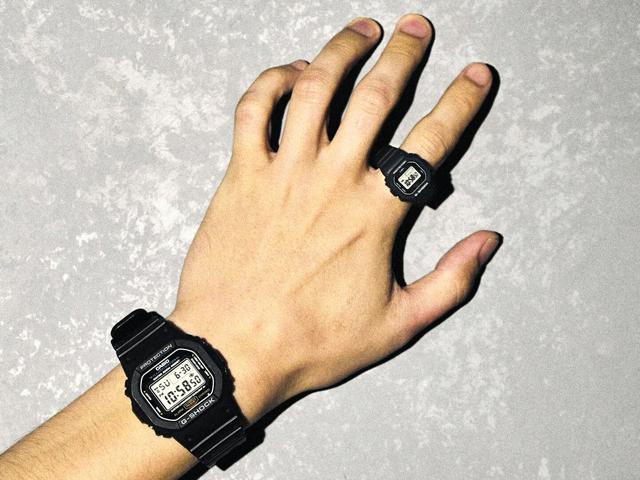 腕時計じゃなくて指時計!? 指に巻くGショック、カシオが発売へ