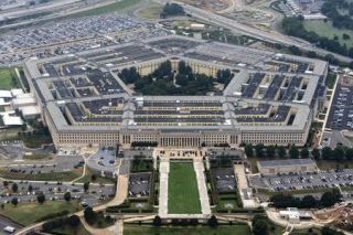 情報統制の対象拡大、透明性懸念 米国防総省の取材規制ルール巡り