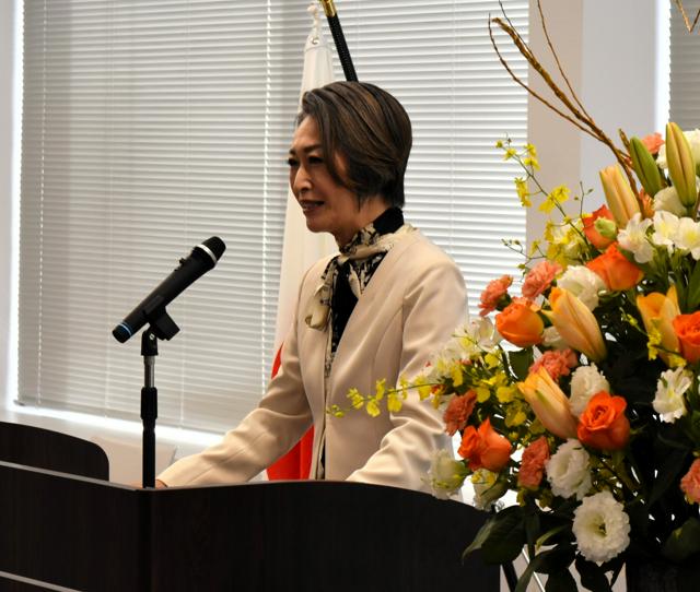 「ワークライフバランスは大切」 三原じゅん子氏、退任式であいさつ