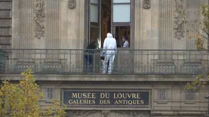 「カメラ老朽化のため撮影できず」ルーブル美術館の館長が公聴会で警備体制の不備など説明 強盗事件受け