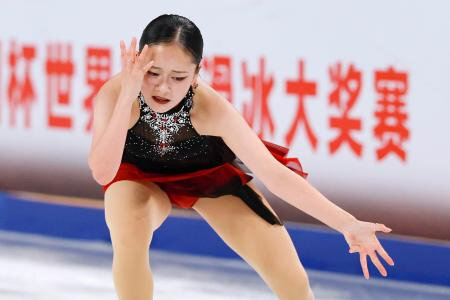 渡辺倫果、女子ＳＰで２位　フィギュアＧＰ中国杯が開幕