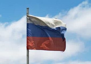 ロシア中央銀、4会合連続利下げ 16.5%に、経済界配慮か