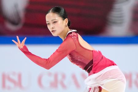 渡辺倫果３位、松生理乃は６位　フィギュアＧＰ中国杯