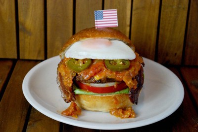 ハンバーガー外交、今回はある? トランプ氏来日に気をもむ業界