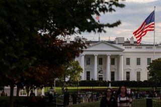 米富豪が200億円を寄付 予算切れ未払いの「軍人給料に」