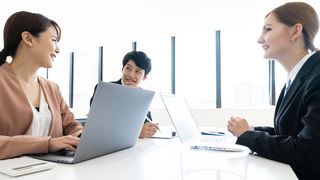 外国人の雇用 : 7割の企業が「在留資格の理解不十分」―言葉の壁と制度運用が課題