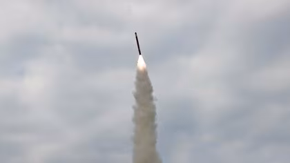 北朝鮮が巡航ミサイル発射実験…トランプ大統領の韓国訪問前日に 軍事的な動き誇示か