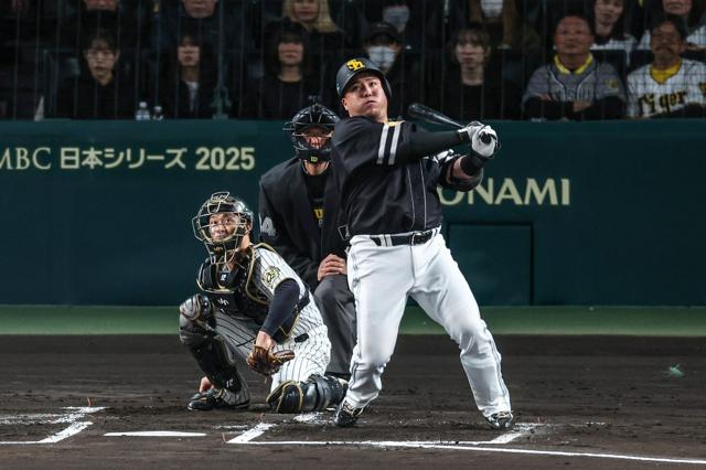 ソフトバンク山川穂高が3試合連発 バース、金本らに並ぶ日本S記録