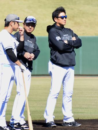 誰よりもバットを振った自信を ロッテ、サブロー新体制が始動