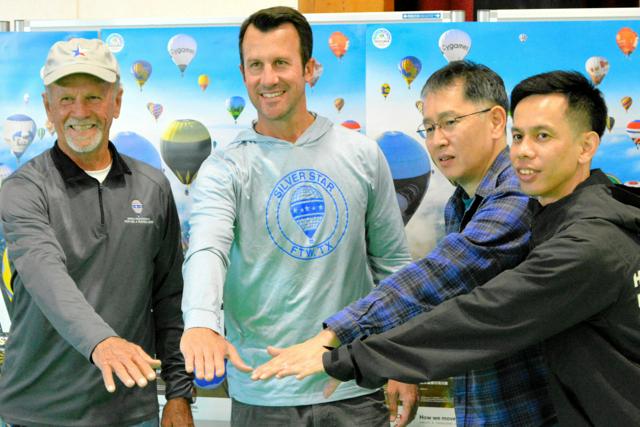 バルーンフェスタ「優勝を」「心躍る」 開幕控え国内外のパイロット