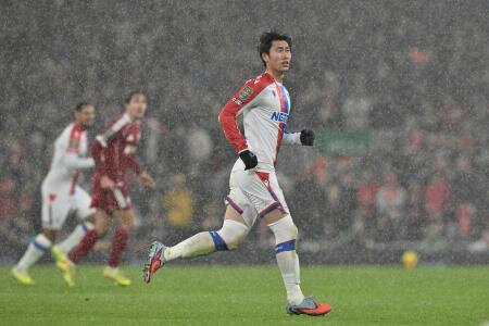 鎌田と遠藤フル出場 イングランド・リーグ杯