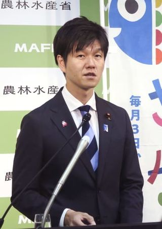 スルメイカ漁に採捕停止命令 水産庁、漁獲枠引き上げも検討