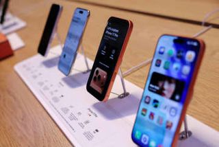 米アップル純利益86%増 iPhone販売好調