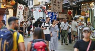 9月の宿泊者、延べ5499万人 4カ月連続で減少、外国人は増加